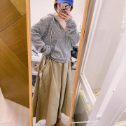 薄身碎花zip up