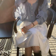 Aya 小格子上衣
