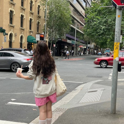 生日熊抓毛衛衣